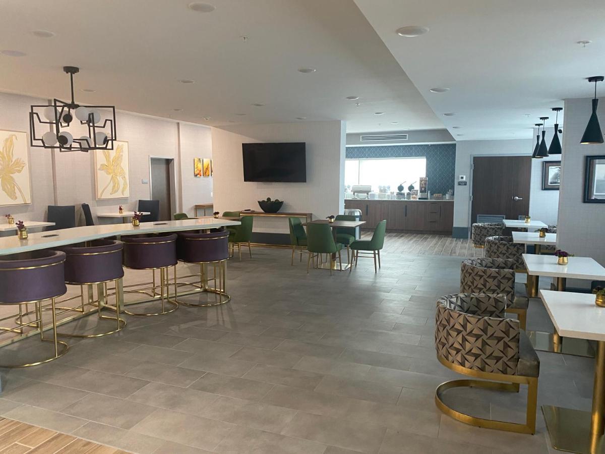 Comfort Inn & Suites Gallatin - Nashville Metro Eksteriør bilde